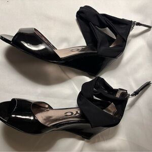 NWT Elegant Ankle Strap Black Women's Wedge Heels